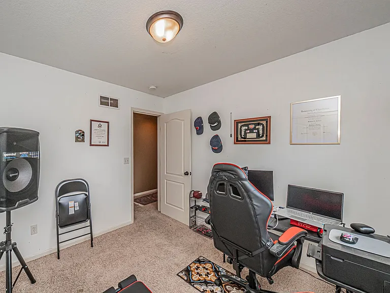2608 Brooke Bnd — Photo 25