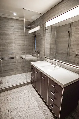 Rented by Chase Global Realty Corp | media 13