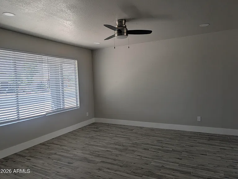 1222 W Auburn Dr — Photo 10