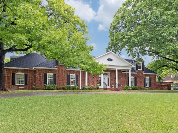 6555 Dartbrook Dr, Dallas, TX 75254