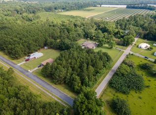 14 Chesterfield Rd, Quincy, FL 32351