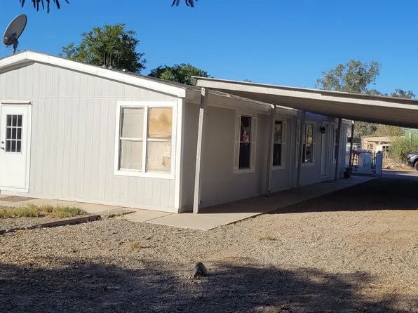 10541 S Carney Dr, Wellton, AZ 85356