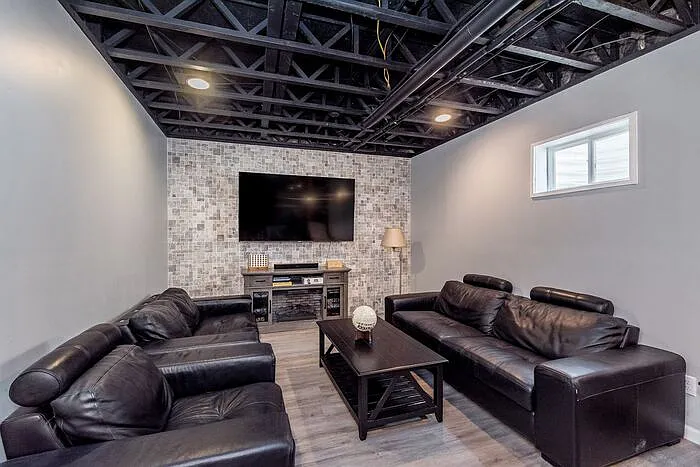 14426 Chariots Whisper Dr — Photo 30