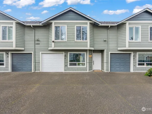 1203 110th Street E #11, Tacoma, WA 98445