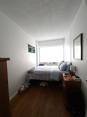 5th image of 343 W 51st St APT 2C