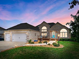 2364 Sunset View Ln, Kankakee, IL 60901