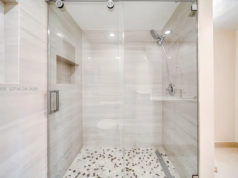 15730 SW 87th Ct — Photo 17
