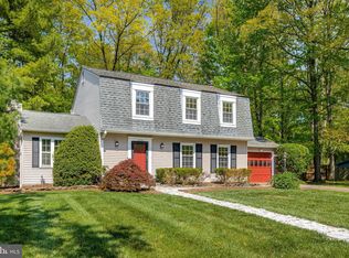 2404 Rosedown Dr, Reston, VA 20191