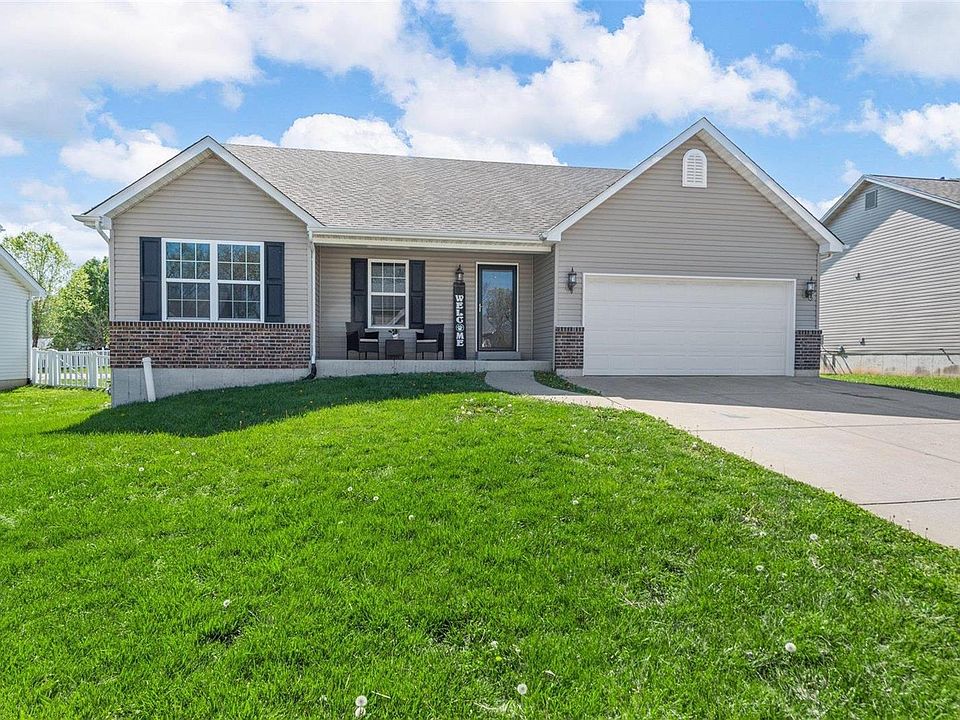 1850 Iron Mountain Dr, Festus, MO 63028 | Zillow