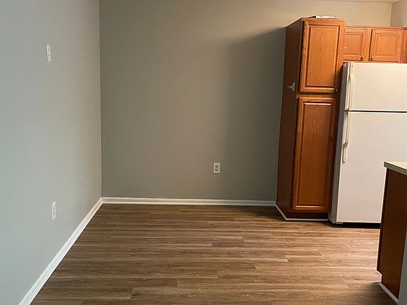 3rd image of 12211 Stevenson Ct