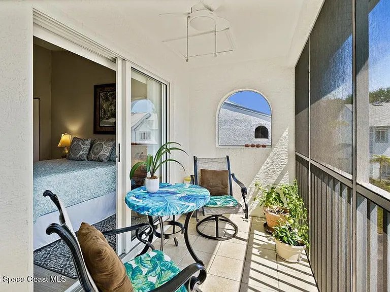 347 Ocean Park Ln — Photo 13