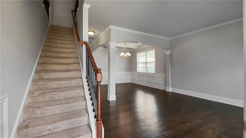 5 bed, 3.5 bath, 3068 sqft, $2,900 — Photo 3