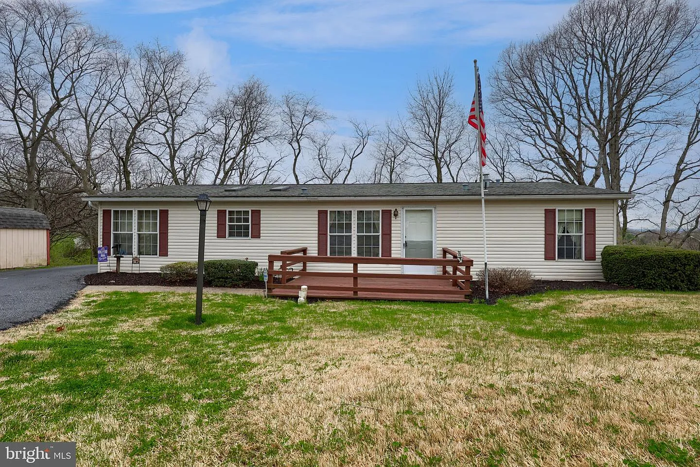 16 Brian Ct photo 1