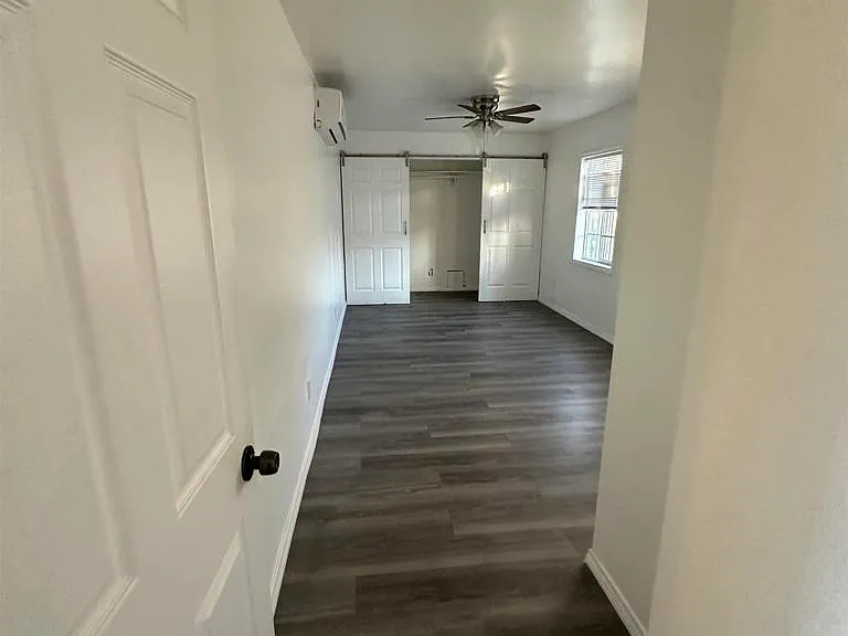 4602 Cherokee Ave — Photo 5
