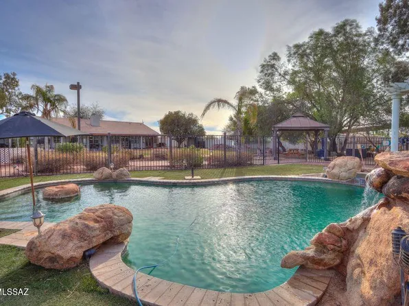 15076 W Belmont Dr, Casa Grande, AZ 85194