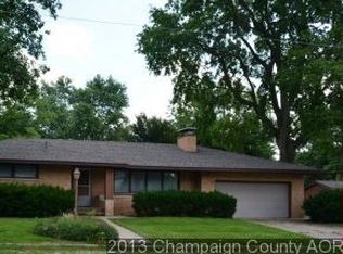 402 Vine St, Mahomet, IL 61853