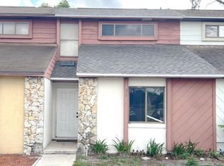 2805 Hunt Club Ln, Orlando, FL 32826