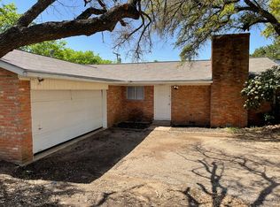 9527 Bryce Dr, Woodway, TX 76712