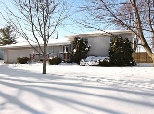 3472 N Linda Dr, Bourbonnais, IL