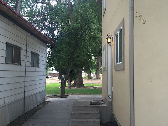 Side entrance (front door for renter)