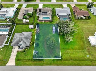 642 SE TANNER Avenue, Port St Lucie, FL 34984