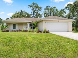 2002 Roosevelt Ave, Alva, FL 33920