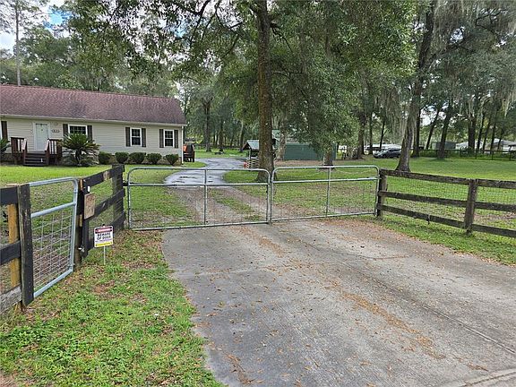 4th image of 15035 SW 110 AVENUE