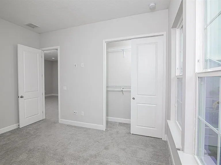 13825 Lippman Aly — Photo 15