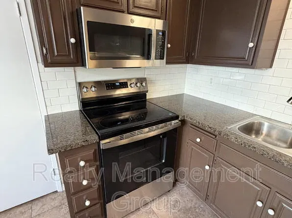 5511 Caminito Katerina, San Diego, CA 92111