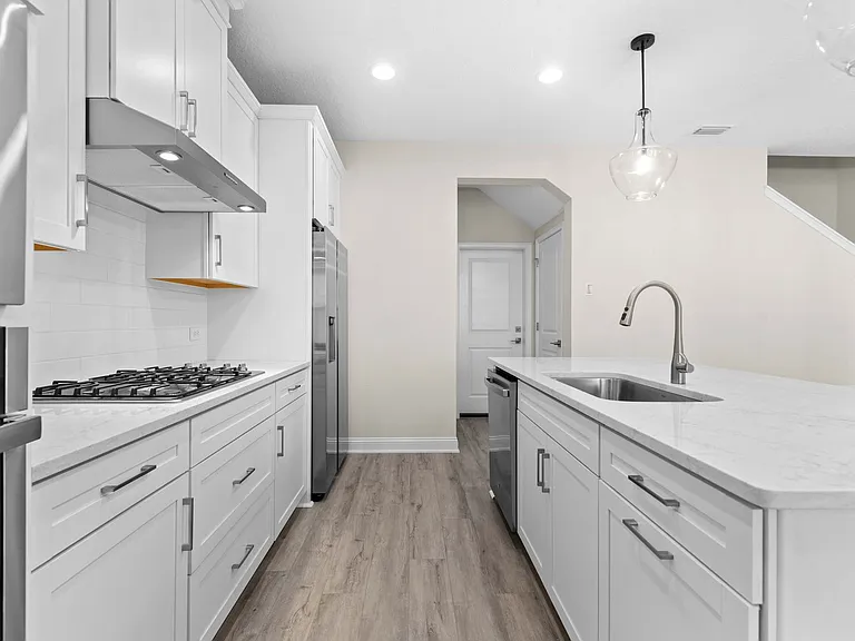 36 Banfield Ln — Photo 4