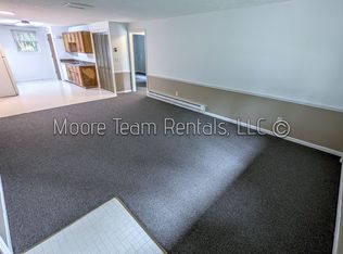 4 Lexington Ln APT 1, Hendersonville, NC 28792