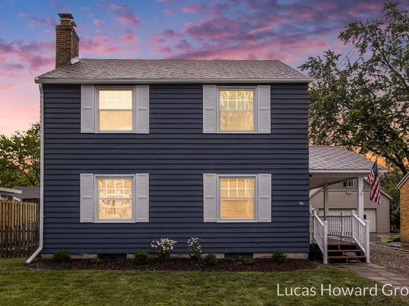 741 Norton Dr, Kalamazoo, MI 49001