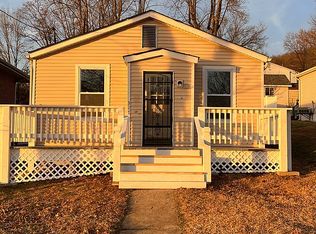 317 E Sand St, Pacific, MO