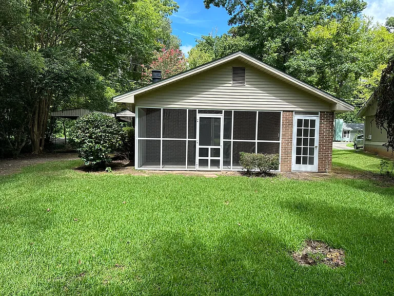 1141 Sandy Beach Dr — Photo 11