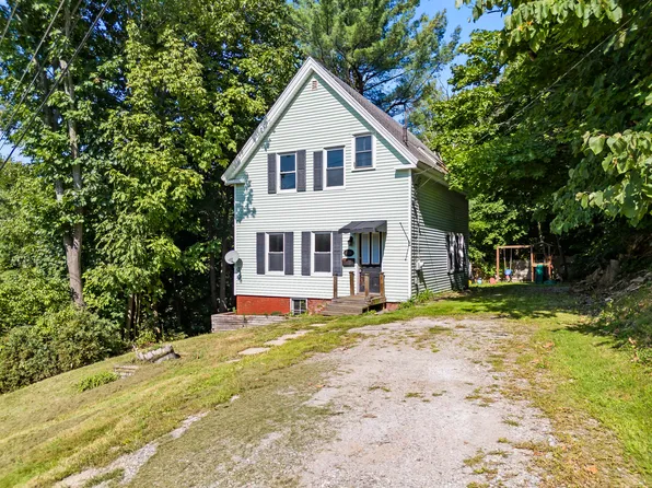 6 Elm Street, Gardiner, ME 04345