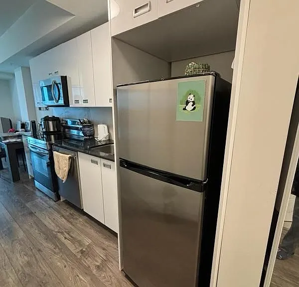 652 Princess St #921 — Photo 6