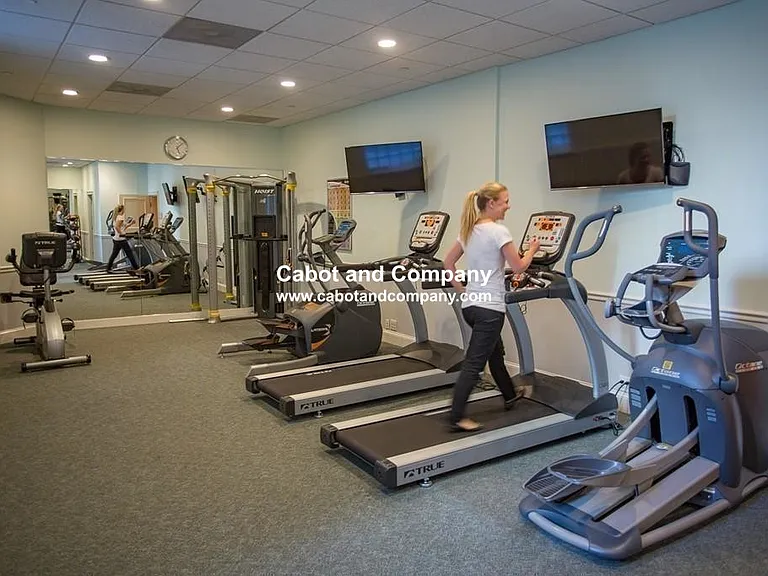 416 Commonwealth Ave #414 — Photo 9