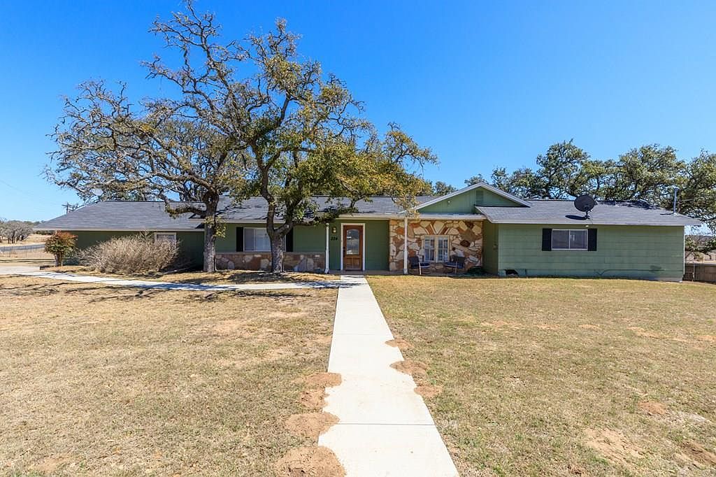 224 W Lower Crabapple Rd, Fredericksburg, TX 78624 Zillow