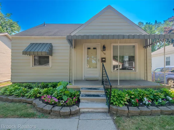 23100 Hoover Ave, Hazel Park, MI 48030