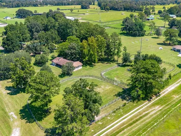 6635 NW 135th Ave, Morriston, FL 32668
