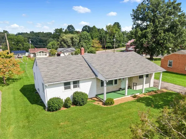 713 9th St, Radford, VA 24141