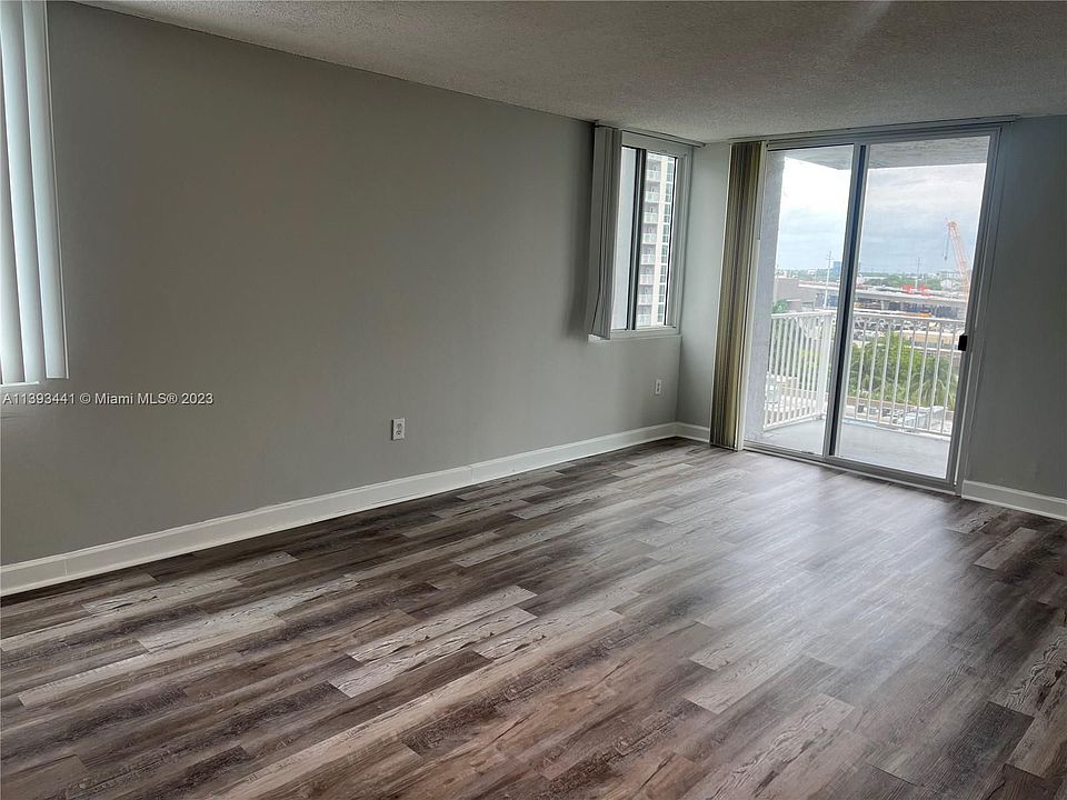 1st image of 800 N Miami Ave #E-909