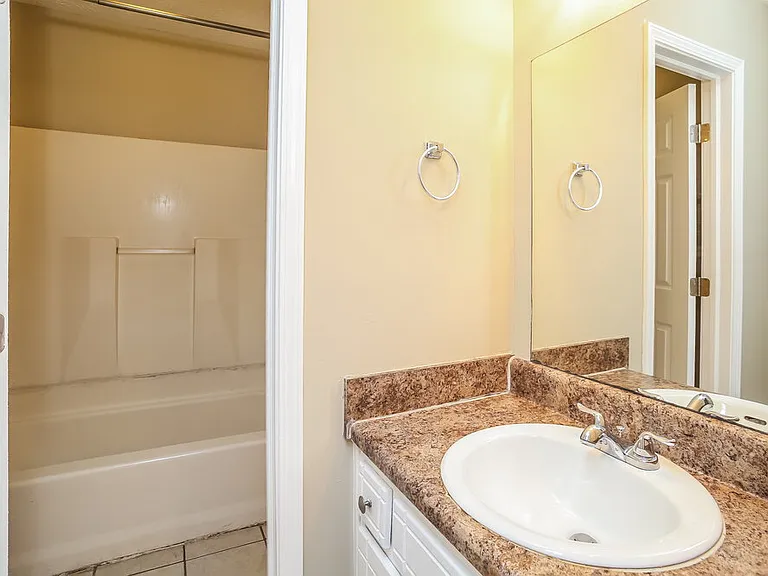 2597 Carol Cir — Photo 12