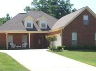 105 Chestnut Ln, Saltillo, MS 38866