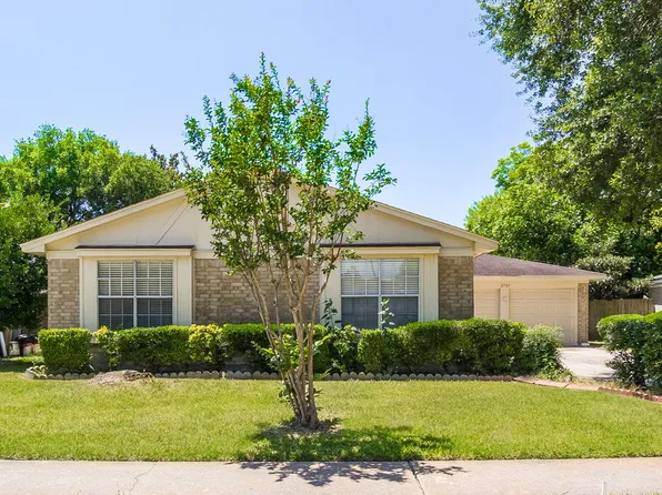 2707 Skelton Dr, Houston, TX 77067