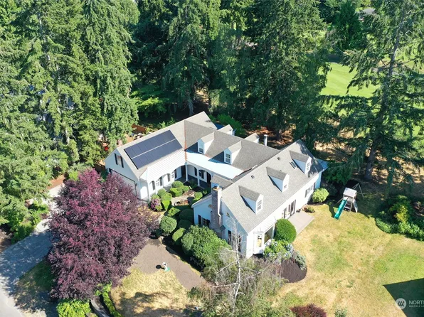 11526 Meadowmeer Circle NE, Bainbridge Island, WA 98110