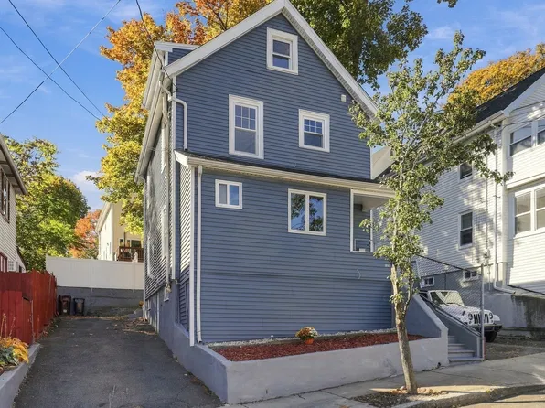 105 Reed Ave, Everett, MA 02149