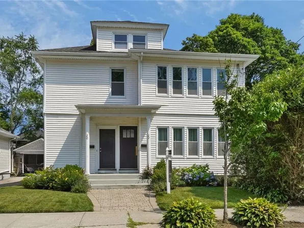 22 Taft Ave, Providence, RI 02906