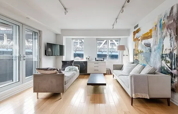 Rented by Find What’s Rare | media 25