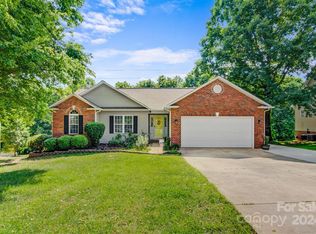 3350 Overbrook Dr #26, Conover, NC 28613